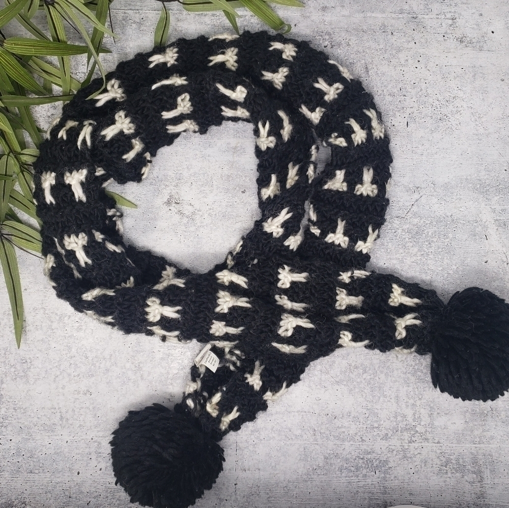Old Navy | Black and White Knit Pom Pom Long Scarf Neutral Winter Warm Cozy